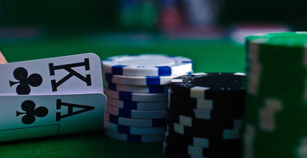 Niemals seine Kontrahenten beim Pokern unterschätzen